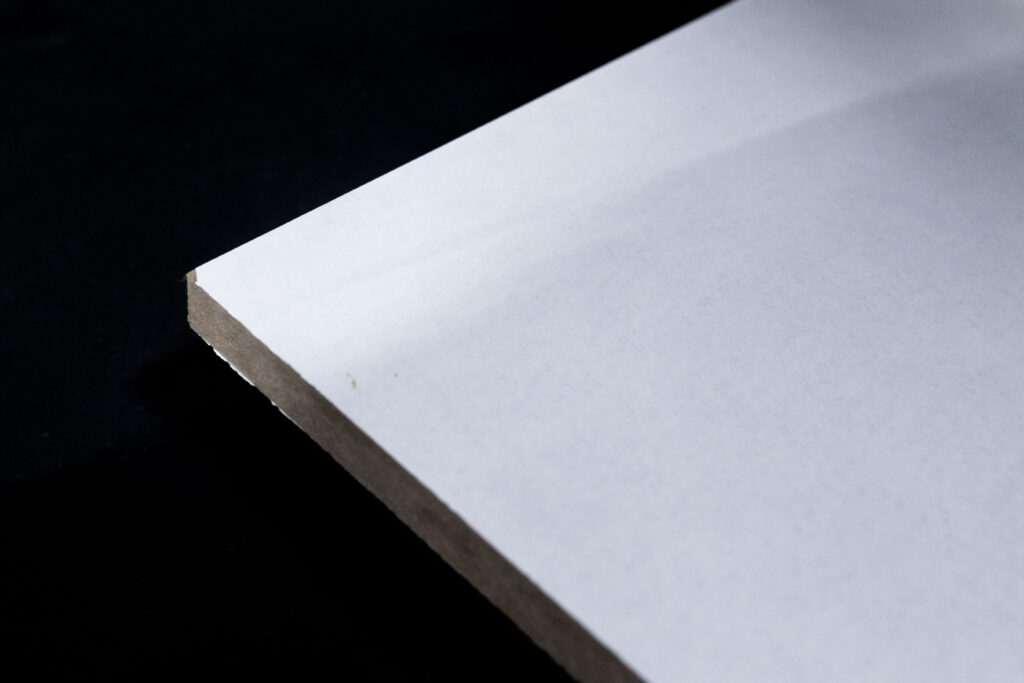 Plaatmaterialen: MDF Lakdraagfolie