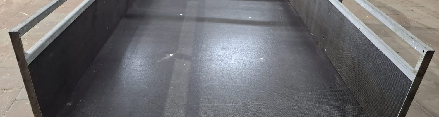 Aanhanger bodem vervangen 1